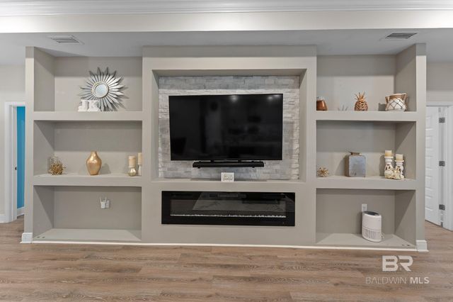 10831 Winning Colors Trail, Daphne, AL 36526