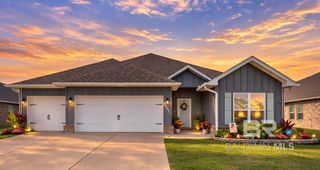 10831 Winning Colors Trail, Daphne, AL 36526