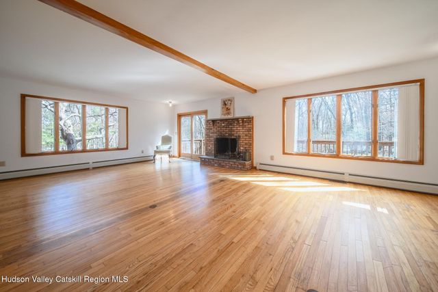 5 Maverick Terrace, Woodstock, NY 12498