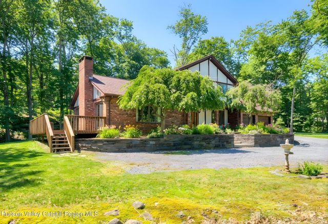 5 Maverick Terrace, Woodstock, NY 12498