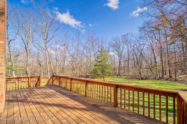 5 Maverick Terrace, Woodstock, NY 12498