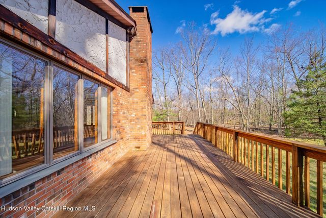 5 Maverick Terrace, Woodstock, NY 12498