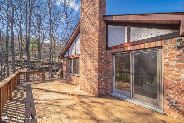 5 Maverick Terrace, Woodstock, NY 12498