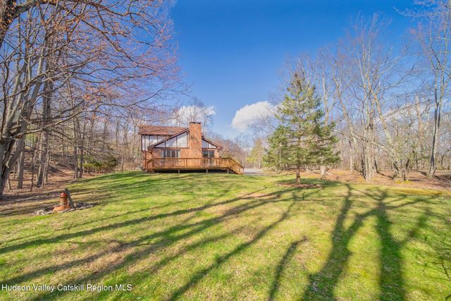 5 Maverick Terrace, Woodstock, NY 12498