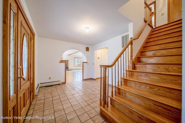 5 Maverick Terrace, Woodstock, NY 12498