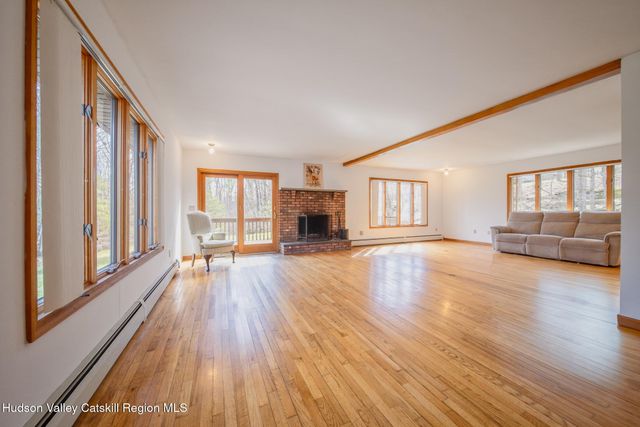 5 Maverick Terrace, Woodstock, NY 12498