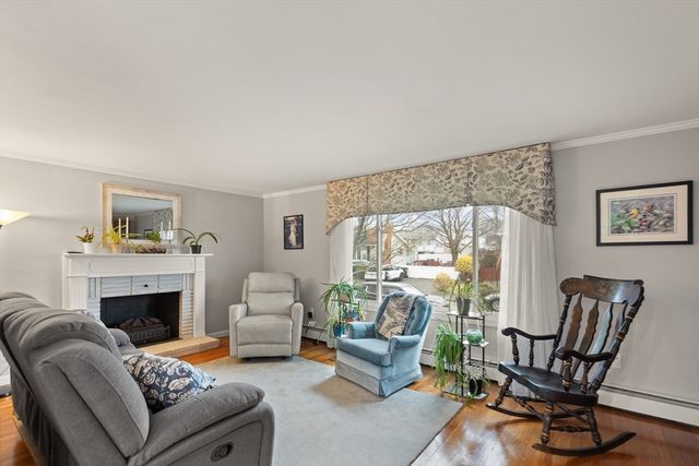 17 Gallows Hill Rd., Salem, MA 01970