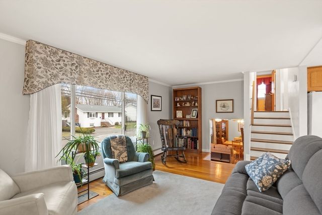 17 Gallows Hill Rd., Salem, MA 01970