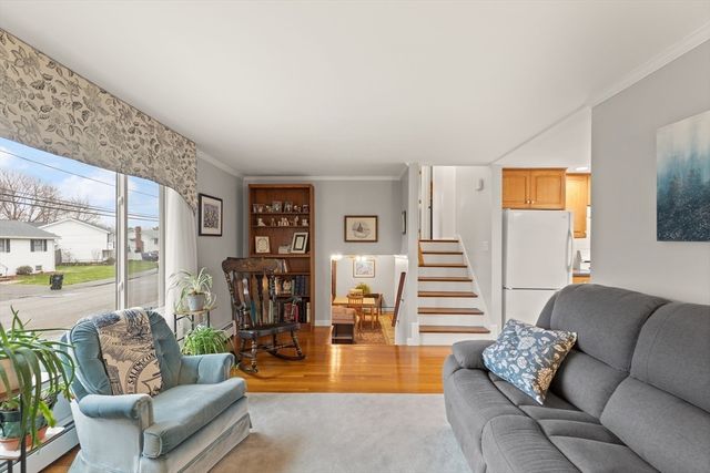 17 Gallows Hill Rd., Salem, MA 01970