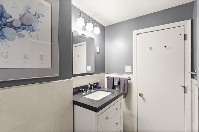 17 Gallows Hill Rd., Salem, MA 01970