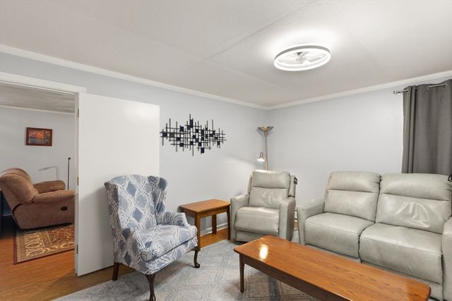 17 Gallows Hill Rd., Salem, MA 01970