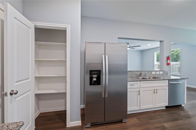 10243 Gates Mill Road, Houston, TX 77034