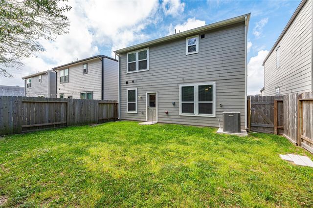 10243 Gates Mill Road, Houston, TX 77034