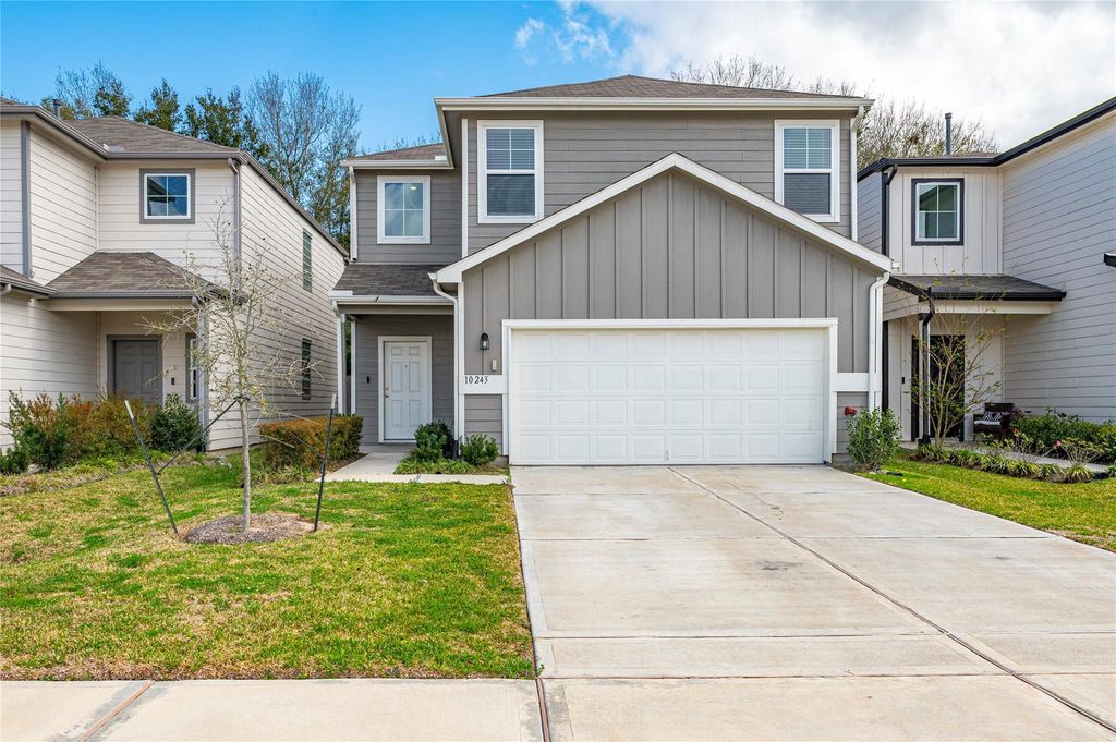 10243 Gates Mill Road, Houston, TX 77034