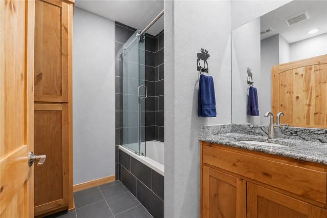13520 Gooseberry Road, Bentonville, AR 72712