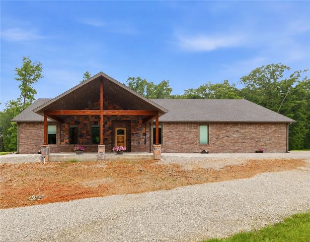 13520 Gooseberry Road, Bentonville, AR 72712