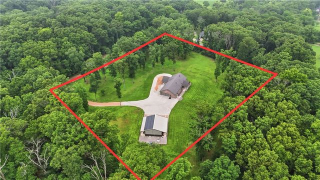 13520 Gooseberry Road, Bentonville, AR 72712