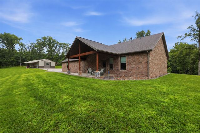 13520 Gooseberry Road, Bentonville, AR 72712
