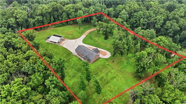 13520 Gooseberry Road, Bentonville, AR 72712