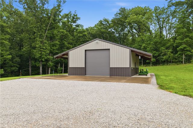 13520 Gooseberry Road, Bentonville, AR 72712
