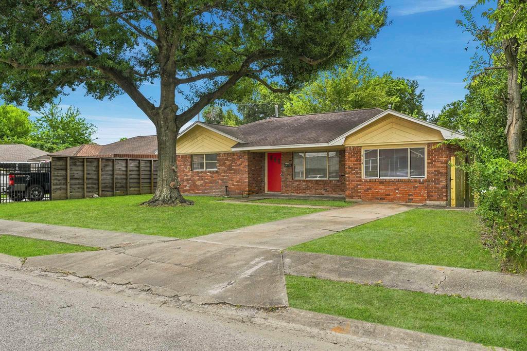 514 Gammon Drive, Houston, TX 77022