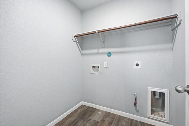 1706 Teal Bend Court, Fresno, TX 77545