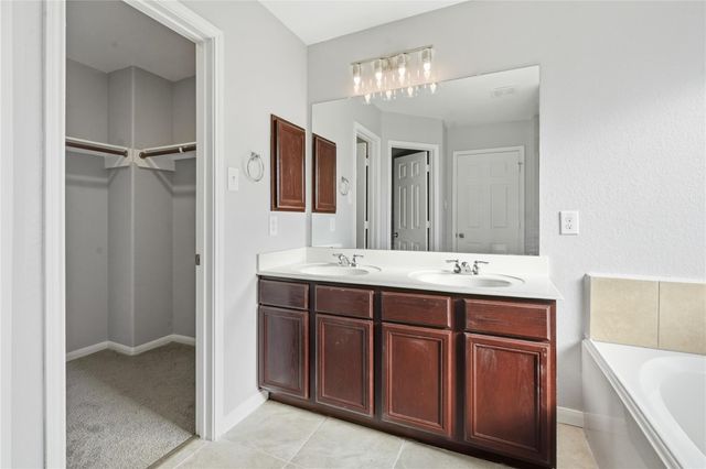 1706 Teal Bend Court, Fresno, TX 77545