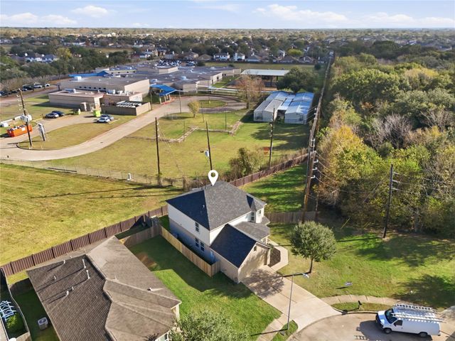 1706 Teal Bend Court, Fresno, TX 77545