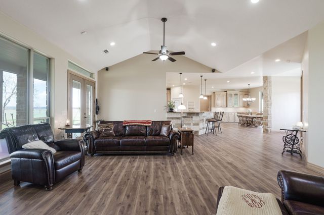 5450 County Road 101, Lampasas, TX 76550