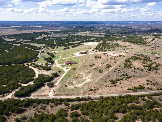 5450 County Road 101, Lampasas, TX 76550
