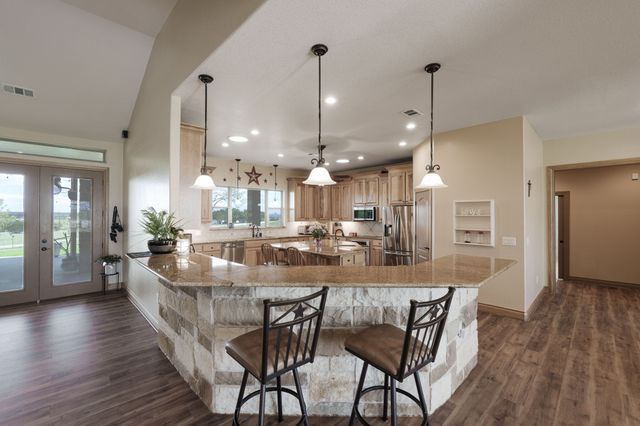 5450 County Road 101, Lampasas, TX 76550