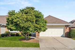 37 Fallcreek Circle 0, Montgomery, IL 60538