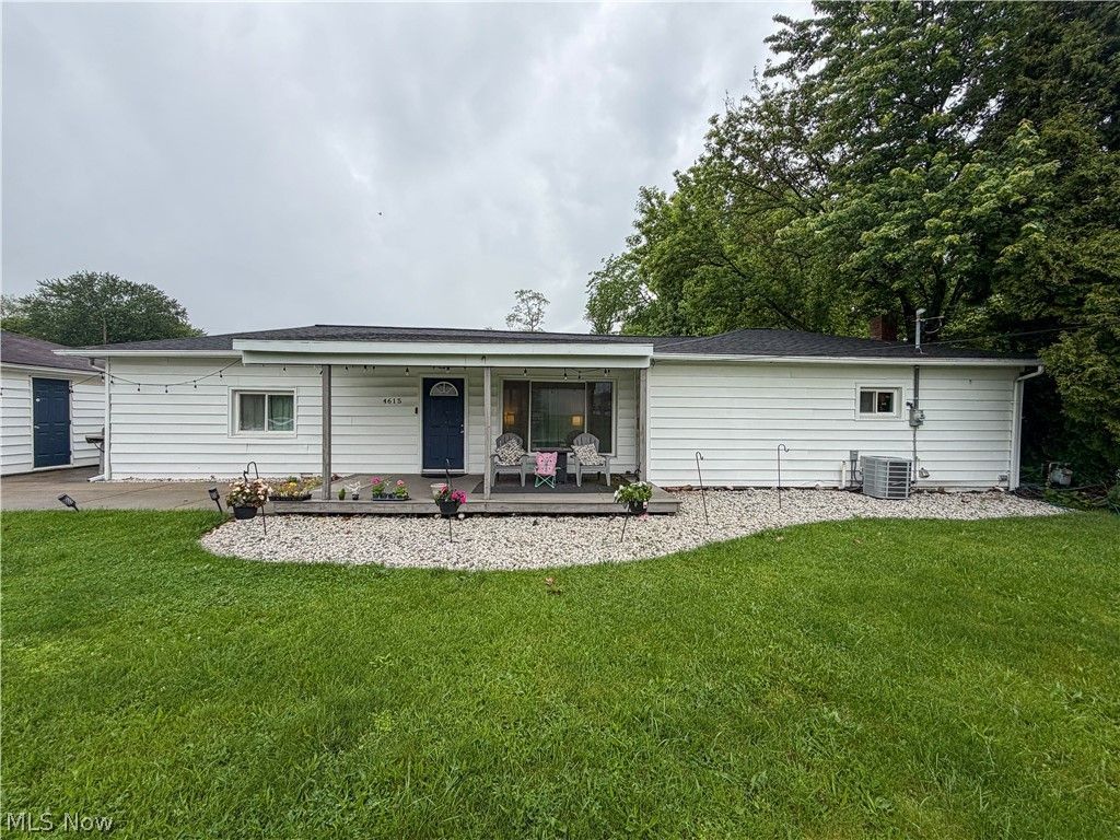 4615 Harrison Avenue NW, Canton, OH 44709