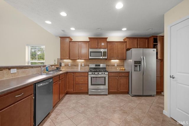 3201 MORROW Drive, Kokomo, IN 46902