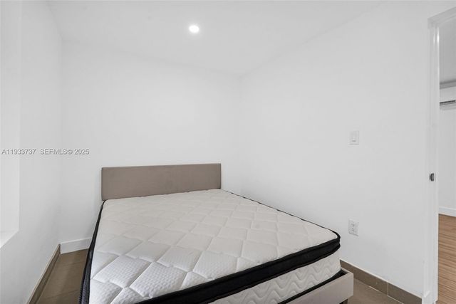 2419 Coolidge St 1, Hollywood, FL 33020