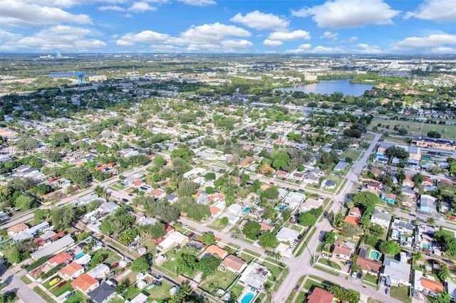 2419 Coolidge St 1, Hollywood, FL 33020