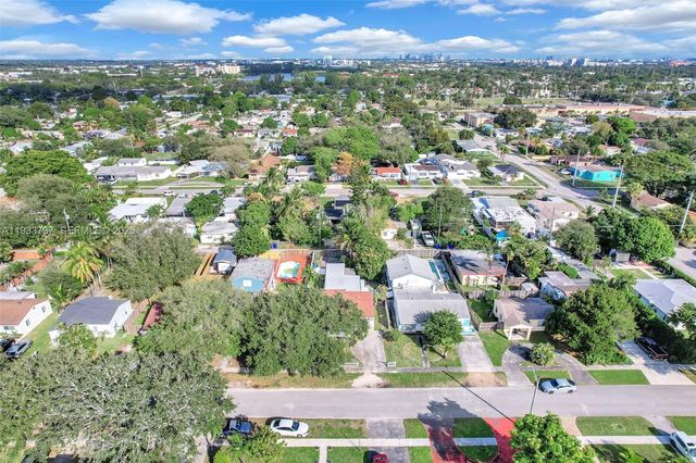 2419 Coolidge St 1, Hollywood, FL 33020