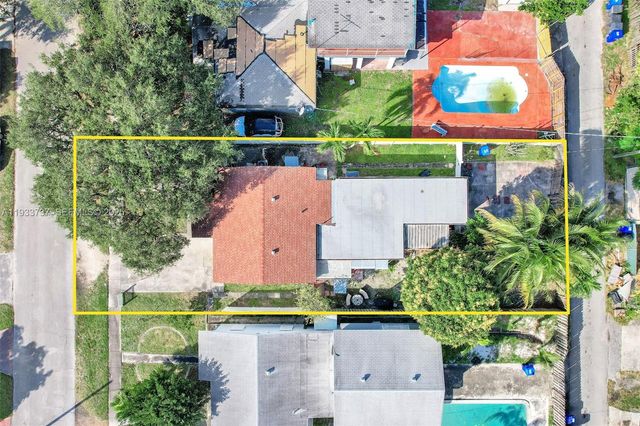 2419 Coolidge St 1, Hollywood, FL 33020