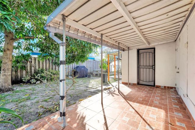 2419 Coolidge St 1, Hollywood, FL 33020