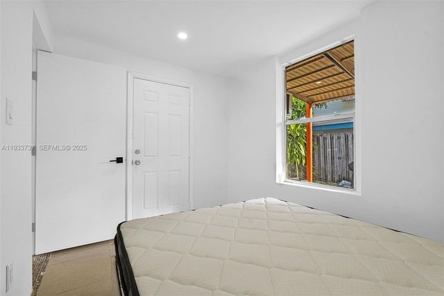 2419 Coolidge St 1, Hollywood, FL 33020