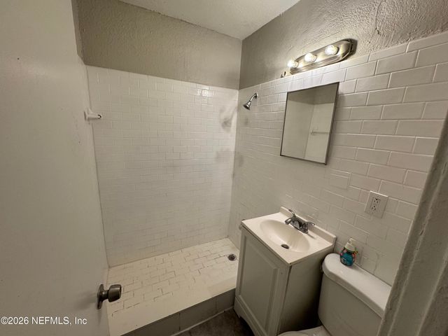 3325 COLUMBUS Avenue, Jacksonville, FL 32254