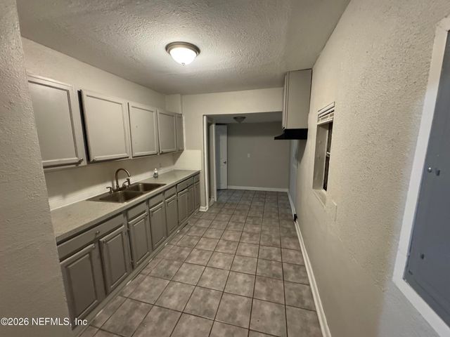 3325 COLUMBUS Avenue, Jacksonville, FL 32254