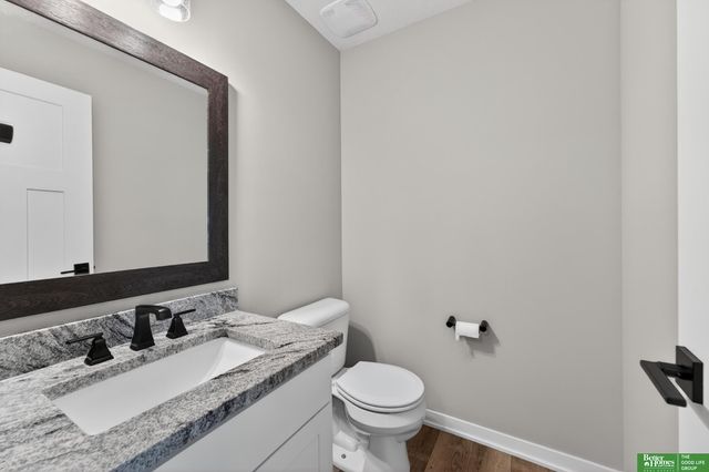 21819 G Street, Elkhorn, NE 68022