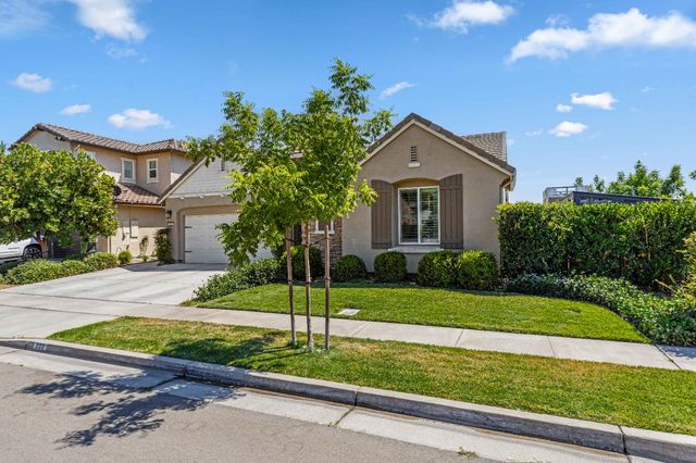 202 Isabella Dr, Lodi, CA 95240