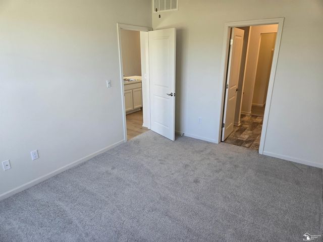 807 Plum Vlg Drive 57, Raisinville Twp, MI 48161