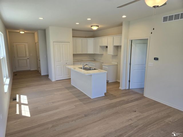 807 Plum Vlg Drive 57, Raisinville Twp, MI 48161