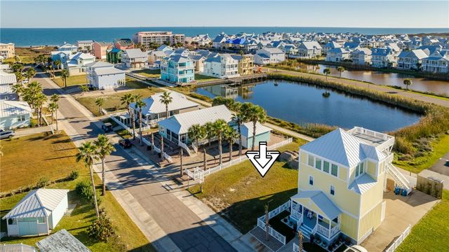 200 Beachwalk Lane, Port Aransas, TX 78373