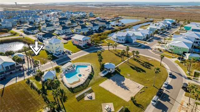200 Beachwalk Lane, Port Aransas, TX 78373