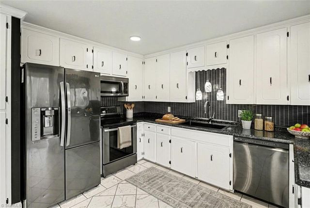 2651 Wallingford Road, Winston-salem, NC 27101