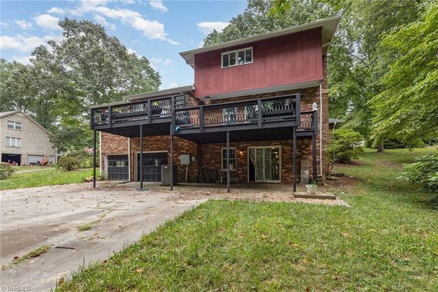 2651 Wallingford Road, Winston-salem, NC 27101